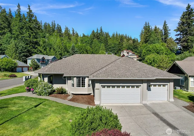 Photo 2 of Single family home for sale at 4020 Padden Hills Ct, Bellingham, WA 98229 | MLS# NWM2565165 | Listing updated on 2026-10-01