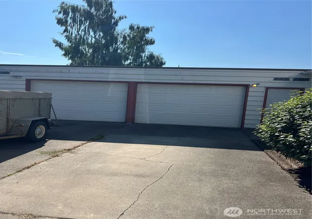 Photo 2 of Sale Pending at 24824 Florence Rd, Stanwood, WA 98292 | MLS# NWM2565208 | Listing updated on 2026-09-25