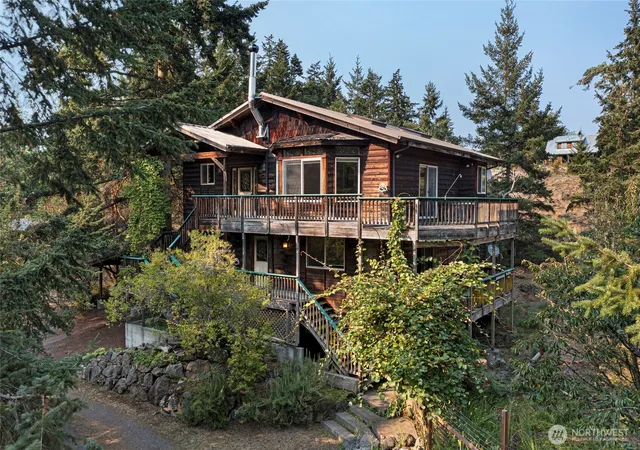 Photo 1 of Single family home for sale at 279 Kanaka Bay Rd, Friday Harbor, WA 98250 | MLS# NWM2565212 | Listing updated on 2026-09-29