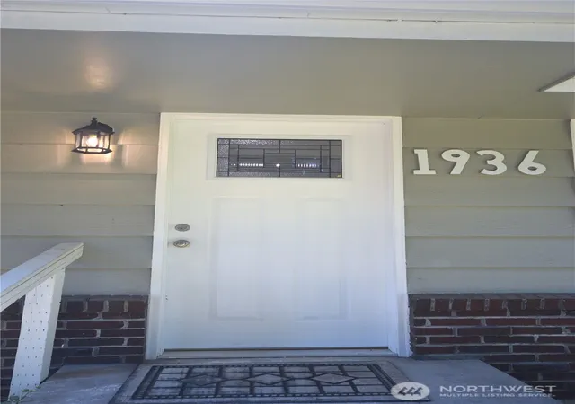 Photo 3 of Multi family home for sale at 1936 Ne Clemens St, Bremerton, WA 98310 | MLS# NWM2565221 | Listing updated on 2026-09-23