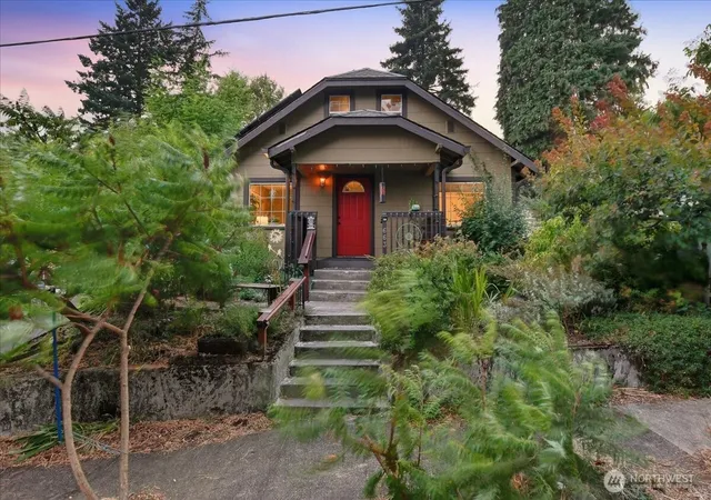 Photo 3 of Single family home for sale at 663 Sw Utah St, Camas, WA 98607 | MLS# NWM2565226 | Listing updated on 2026-09-23