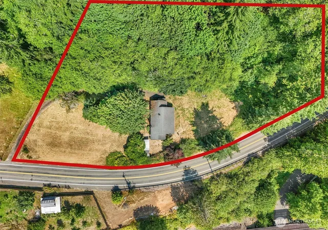 Photo 4 of Single family home for sale at 93 Cloquallum Rd, Elma, WA 98541 | MLS# NWM2565262 | Listing updated on 2026-09-23