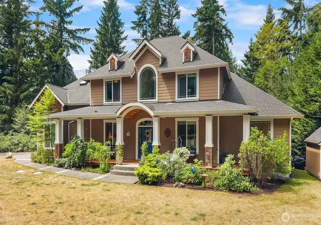 Photo 1 of Single family home for sale at 4046 Rachel Rd, Clinton, WA 98236 | MLS# NWM2565266 | Listing updated on 2026-10-01