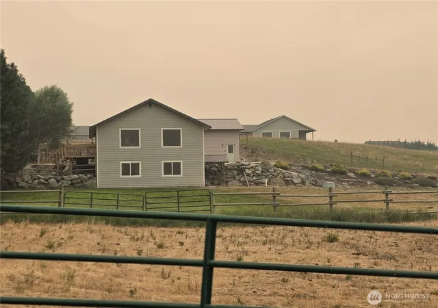 Single family home for sale at 32 Pilot Wheel Rd, Tonasket, WA 98855 | MLS# NWM2565300