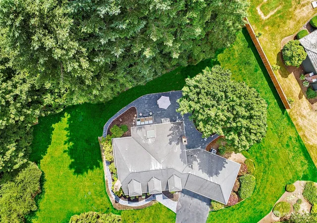 Photo 3 of Single family home for sale at 14520 186th Place Ne, Woodinville, WA 98072 | MLS# NWM2565311 | Listing updated on 2026-10-02
