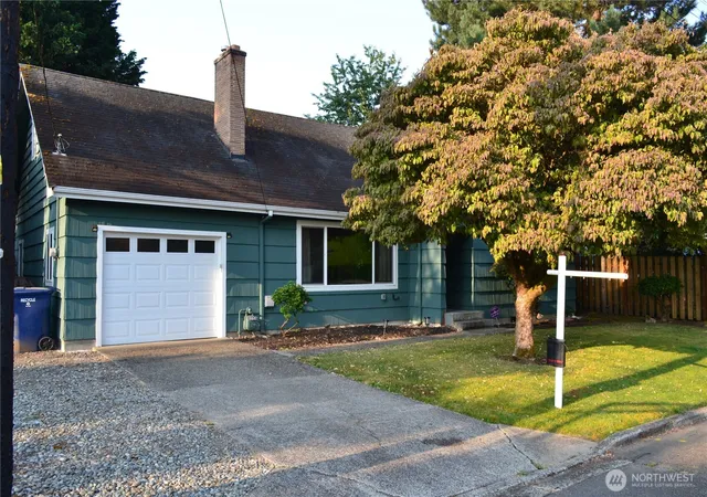 Photo 2 of Single family home for sale at 1108 10th Street Ne, Auburn, WA 98002 | MLS# NWM2565327 | Listing updated on 2026-09-27