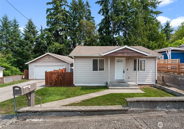 Photo 1 of Single family home for sale at 610 Bertha Ave, Bremerton, WA 98312 | MLS# NWM2565351 | Listing updated on 2026-09-23