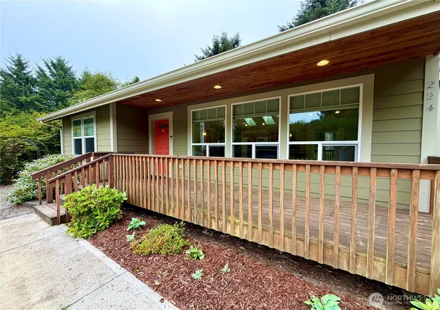Photo 3 of Single family home for sale at 224 S Oar Loop Sw, Ocean Shores, WA 98569 | MLS# NWM2565352 | Listing updated on 2026-09-23