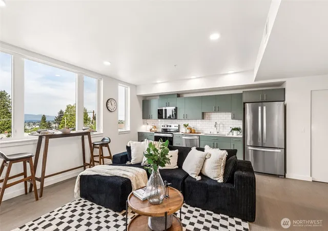 Photo 2 of Condo for sale at 5819 Phinney Ave N #305, Seattle, WA 98103 | MLS# NWM2565409 | Listing updated on 2026-10-01
