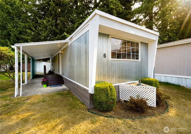 Photo 1 of Manufactured home for sale at 9403 Pierce Ln #6, Sedro Woolley, WA 98284 | MLS# NWM2565421 | Listing updated on 2026-09-30