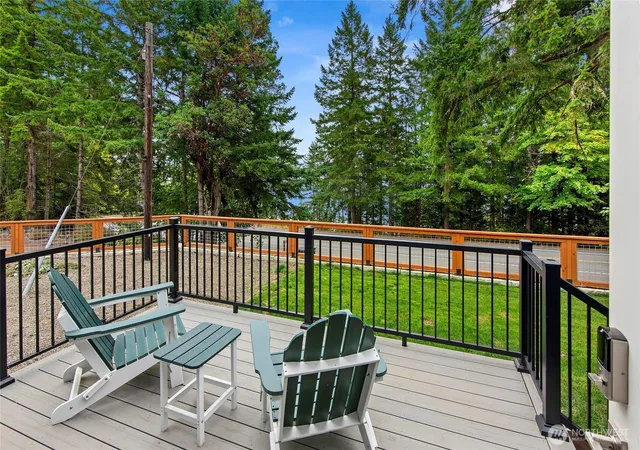 Photo 4 of Sale Pending at 304314 Highway 101, Brinnon, WA 98320 | MLS# NWM2565428 | Listing updated on 2026-09-26