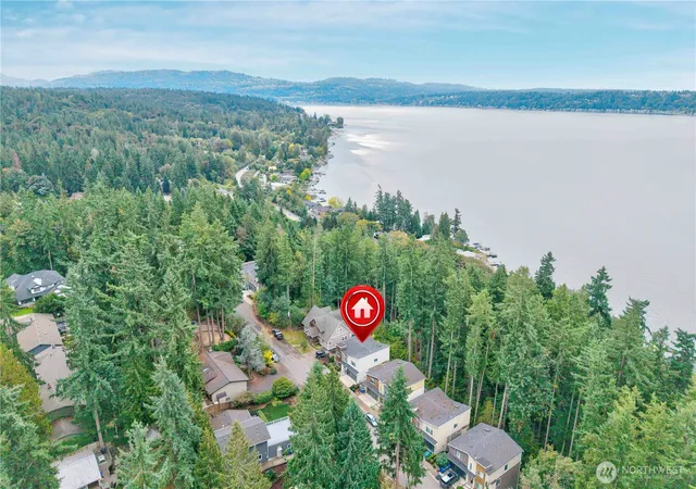 Photo 2 of Single family home for sale at 825 206th Avenue Ne, Sammamish, WA 98074 | MLS# NWM2565434 | Listing updated on 2026-09-23