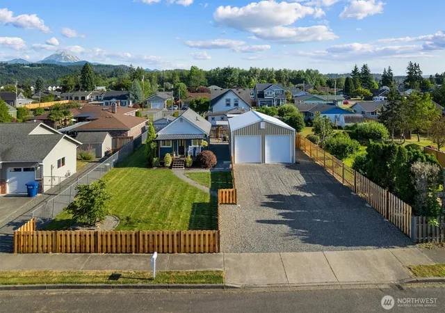 Photo 1 of Sale Pending at 1425 Collins Rd, Buckley, WA 98321 | MLS# NWM2565471 | Listing updated on 2026-08-18