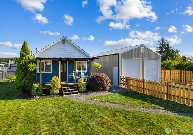 Photo 3 of Sale Pending at 1425 Collins Rd, Buckley, WA 98321 | MLS# NWM2565471 | Listing updated on 2026-08-18