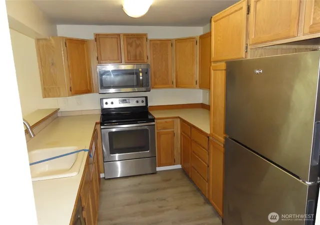 Photo 3 of Condo for sale at 3810 S 158th Street #B8, Tukwila, WA 98188 | MLS# NWM2565520 | Listing updated on 2026-09-23