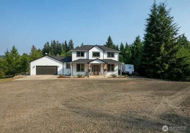 Photo 1 of Sale Pending at 27 Majestic View Ln, Aberdeen, WA 98520 | MLS# NWM2565525 | Listing updated on 2026-09-25