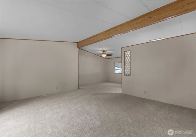 Photo 2 of Manufactured home for sale at 5810 Fleming St #82, Everett, WA 98203 | MLS# NWM2565530 | Listing updated on 2026-09-23