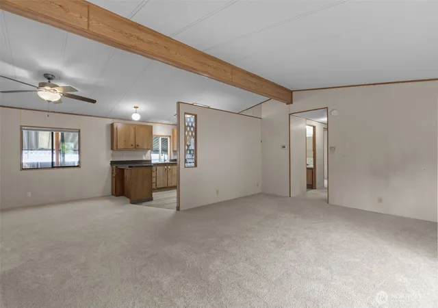 Photo 3 of Manufactured home for sale at 5810 Fleming St #82, Everett, WA 98203 | MLS# NWM2565530 | Listing updated on 2026-09-23