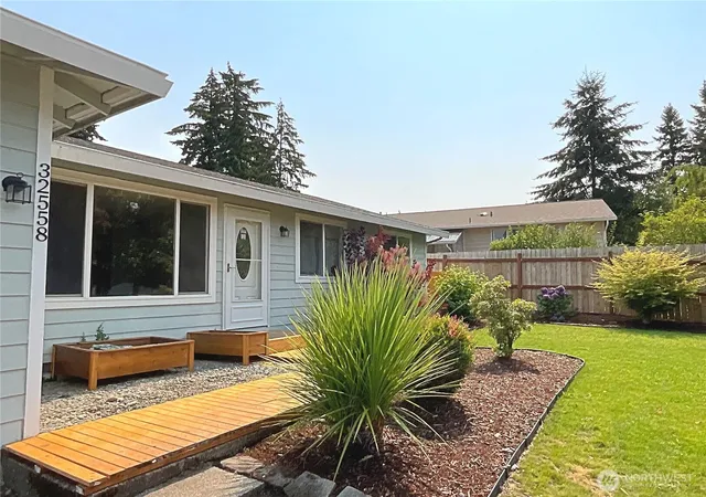 Photo 1 of Single family home for sale at 32558 7th Place S, Federal Way, WA 98003 | MLS# NWM2565538 | Listing updated on 2026-09-21