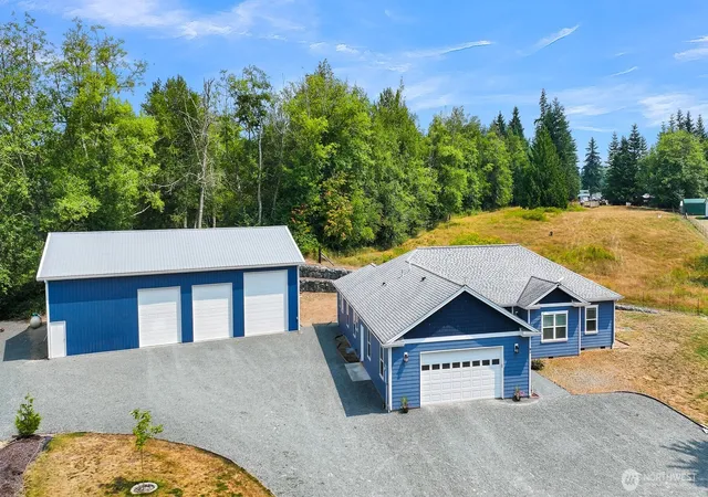 Photo 1 of Single family home for sale at 6705 Thomas Crk Dr, Sedro Woolley, WA 98284 | MLS# NWM2565547 | Listing updated on 2026-09-23
