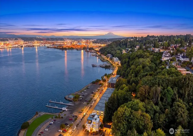 Photo 3 of Condo for sale at 1301 Harbor Ave Sw #310, Seattle, WA 98116 | MLS# NWM2565552 | Listing updated on 2026-09-23