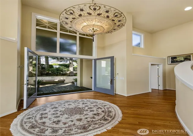 Photo 3 of Single family home for sale at 15317 Se 58th Street, Bellevue, WA 98006 | MLS# NWM2565588 | Listing updated on 2026-09-23