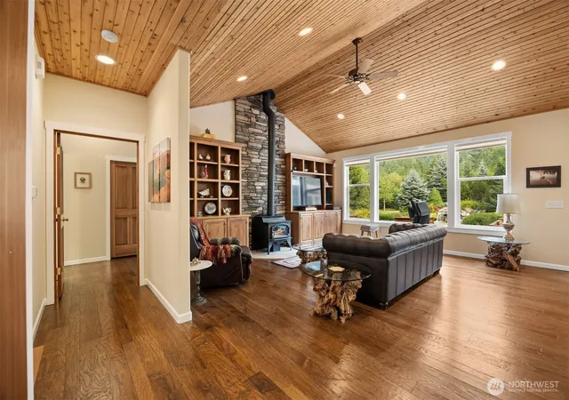 Photo 4 of Single family home for sale at 7630 Bear Ridge Way, Maple Falls, WA 98266 | MLS# NWM2565620 | Listing updated on 2026-09-23