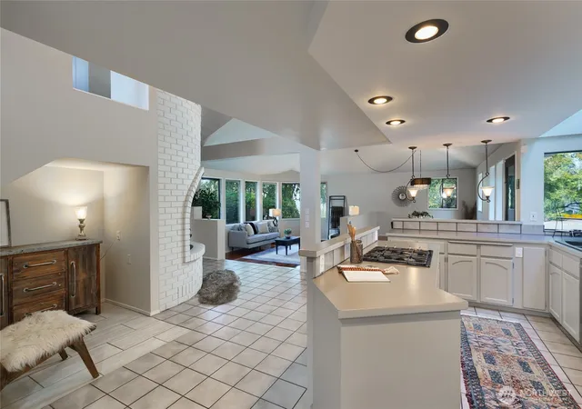 Photo 1 of Sale Pending at 627 N Waugh Rd, Mount Vernon, WA 98273 | MLS# NWM2565622 | Listing updated on 2026-09-23