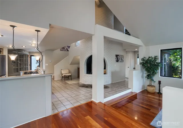 Photo 3 of Sale Pending at 627 N Waugh Rd, Mount Vernon, WA 98273 | MLS# NWM2565622 | Listing updated on 2026-09-23