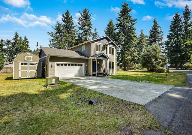 Single family home for sale at 36 Eagleview Ln, Port Ludlow, WA 98365 | MLS# NWM2565630