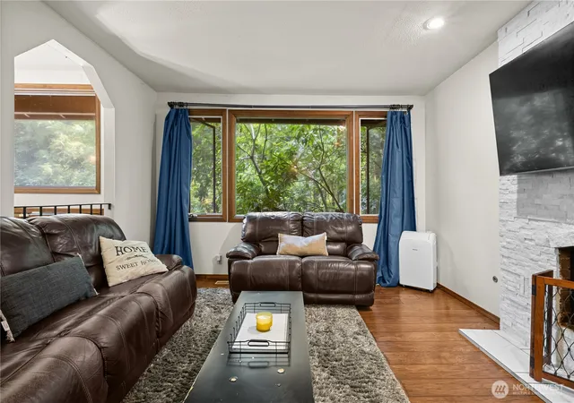 Photo 2 of Single family home for sale at 17909 230th Avenue Ne, Woodinville, WA 98077 | MLS# NWM2565640 | Listing updated on 2026-09-22