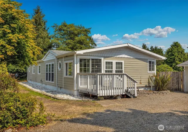 Photo 2 of Manufactured home for sale at 29044 R St, Ocean Park, WA 98640 | MLS# NWM2565644 | Listing updated on 2026-09-23