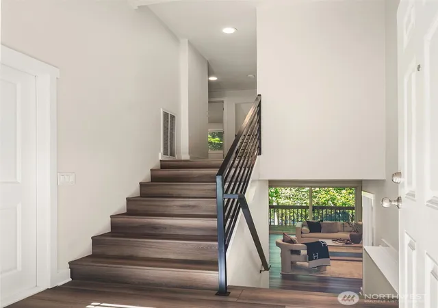 Photo 3 of Townhouse for sale at 4283 152nd Court Se #2B, Bellevue, WA 98006 | MLS# NWM2565649 | Listing updated on 2026-09-22