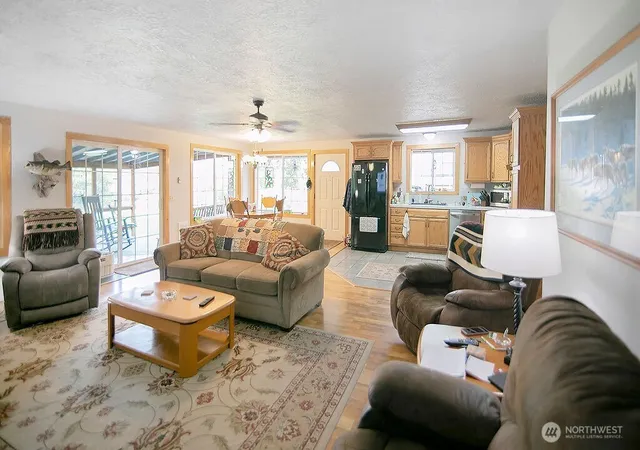 Photo 2 of Sale Pending at 205 Lamar Rd, Silverlake, WA 98645 | MLS# NWM2565669 | Listing updated on 2026-08-12