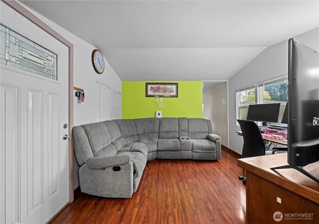 Photo 4 of Manufactured home for sale at 4425 Meridian Ave N #28, Tulalip, WA 98271 | MLS# NWM2565679 | Listing updated on 2026-09-23