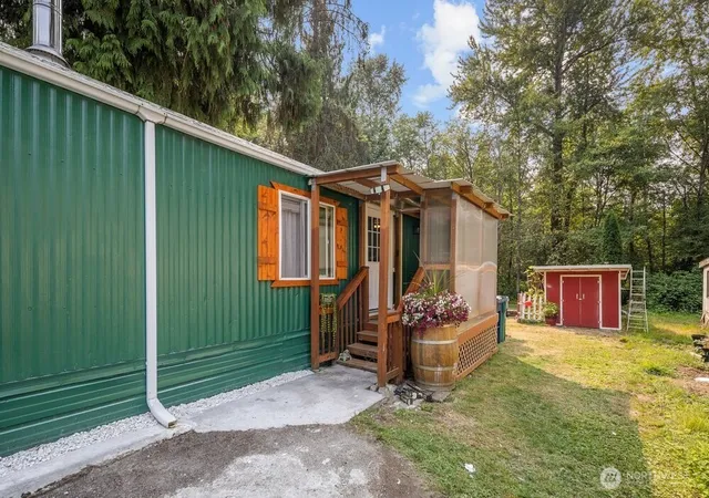 Photo 2 of Manufactured home for sale at 13118 Lost Lake Rd #16, Snohomish, WA 98296 | MLS# NWM2565693 | Listing updated on 2026-09-23
