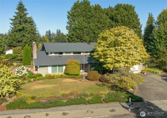 Photo 1 of Single family home for sale at 11409 Cloverdale Ct Sw, Lakewood, WA 98499 | MLS# NWM2565698 | Listing updated on 2026-09-23