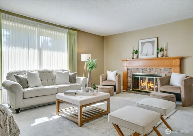 Photo 2 of Single family home for sale at 11409 Cloverdale Ct Sw, Lakewood, WA 98499 | MLS# NWM2565698 | Listing updated on 2026-09-23