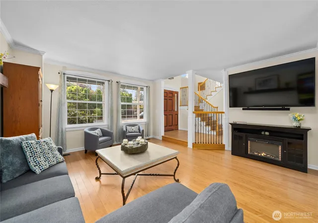 Photo 3 of Single family home for sale at 36712 31st Avenue S, Federal Way, WA 98003 | MLS# NWM2565720 | Listing updated on 2026-09-19