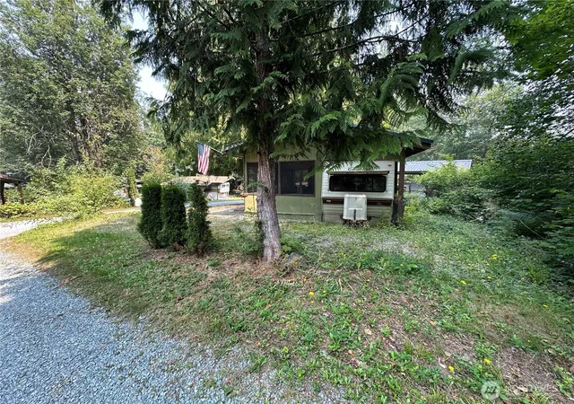 Photo 3 of Land for sale at 5151 Itswood Ctr Trl, Concrete, WA 98237 | MLS# NWM2565722 | Listing updated on 2026-09-23