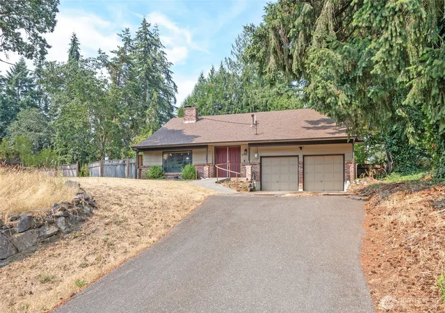 Photo 2 of Sale Pending at 619 Cougar St Se, Lacey, WA 98503 | MLS# NWM2565727 | Listing updated on 2026-09-25