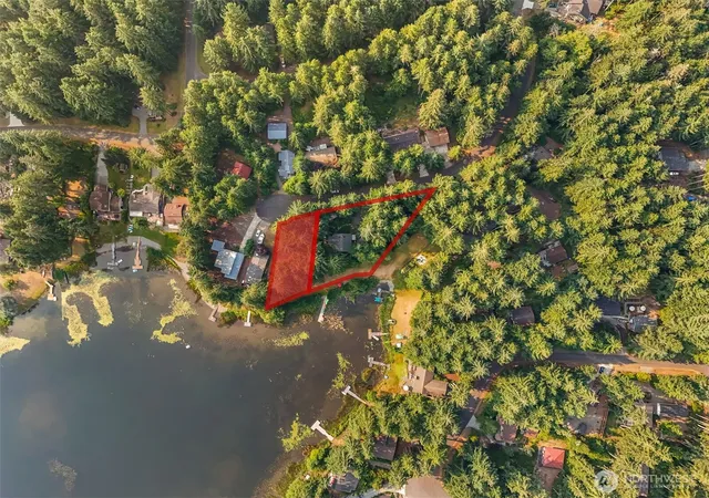 Photo 3 of Land for sale at 11124 Cole Pl, Anderson Island, WA 98303 | MLS# NWM2565730 | Listing updated on 2026-09-23