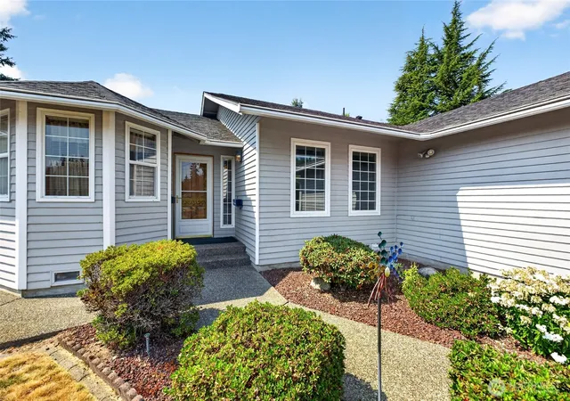 Photo 2 of Single family home for sale at 2616 103rd Avenue Ct E, Edgewood, WA 98372 | MLS# NWM2565741 | Listing updated on 2026-09-23