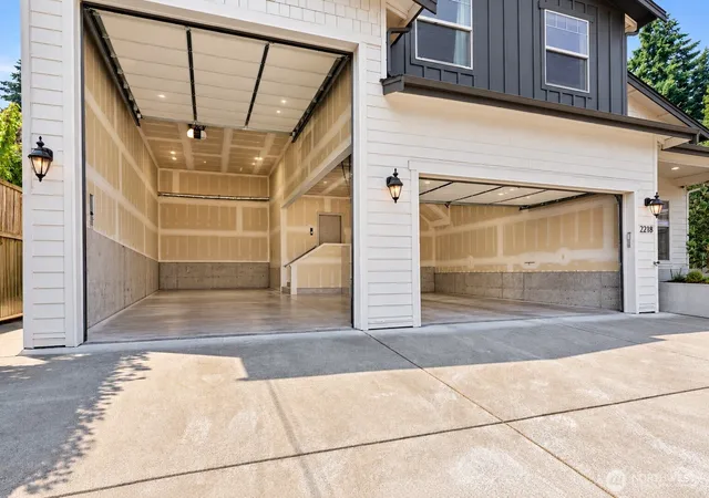 Photo 3 of Single family home for sale at 2218 N Huson, Tacoma, WA 98406 | MLS# NWM2565745 | Listing updated on 2026-09-30