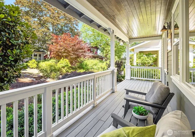 Photo 2 of Single family home for sale at 9417 Ne 128th Street, Kirkland, WA 98034 | MLS# NWM2565750 | Listing updated on 2026-09-25