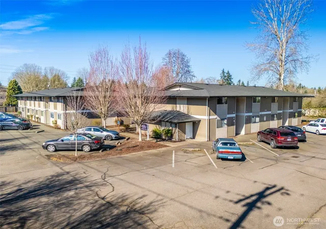 Photo 1 of Sale Pending at 921 12th Avenue Se, Puyallup, WA 98372 | MLS# NWM2565784 | Listing updated on 2026-08-07