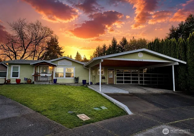 Photo 1 of Manufactured home for sale at 4328 Lakeview Ct, Lacey, WA 98503 | MLS# NWM2565790 | Listing updated on 2026-09-23