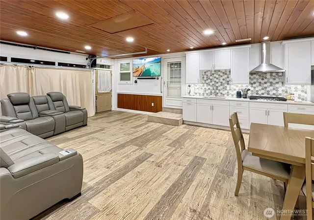 Photo 3 of Manufactured home for sale at 4328 Lakeview Ct, Lacey, WA 98503 | MLS# NWM2565790 | Listing updated on 2026-09-23