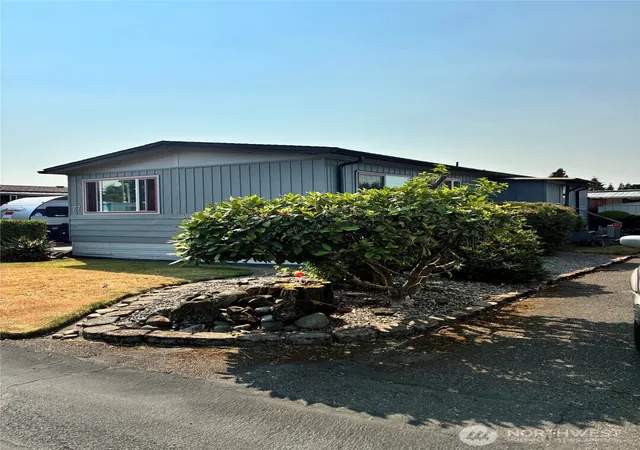 Photo 1 of Manufactured home for sale at 1313 Harrison Ave #77, Centralia, WA 98531 | MLS# NWM2565849 | Listing updated on 2026-09-24