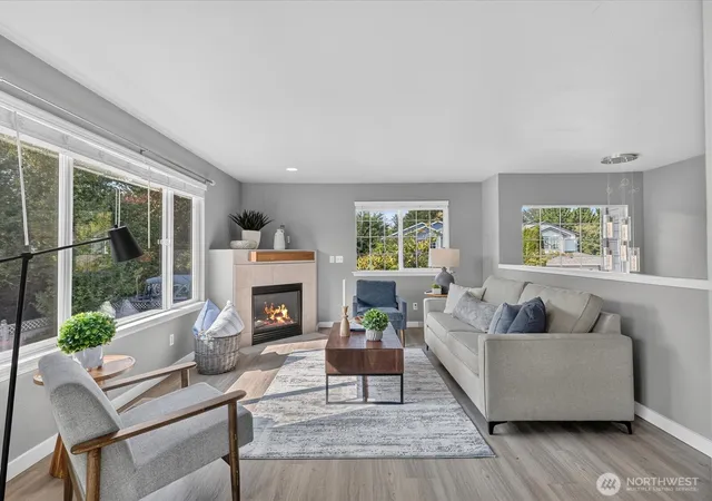 Photo 4 of Single family home for sale at 13018 42nd Avenue SE, Everett, WA 98208 | MLS# NWM2565853 | Listing updated on 2026-09-23